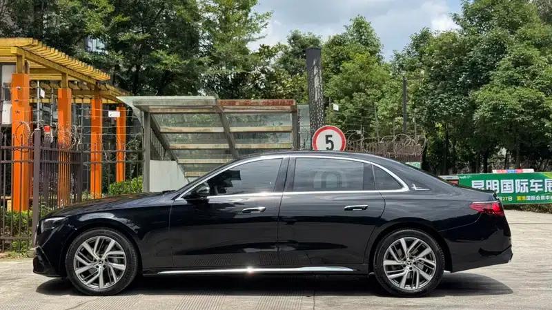 Mercedes-Benz E-Class 2025 Facelift E 300 L Fashion Sedan — миниатюра 4