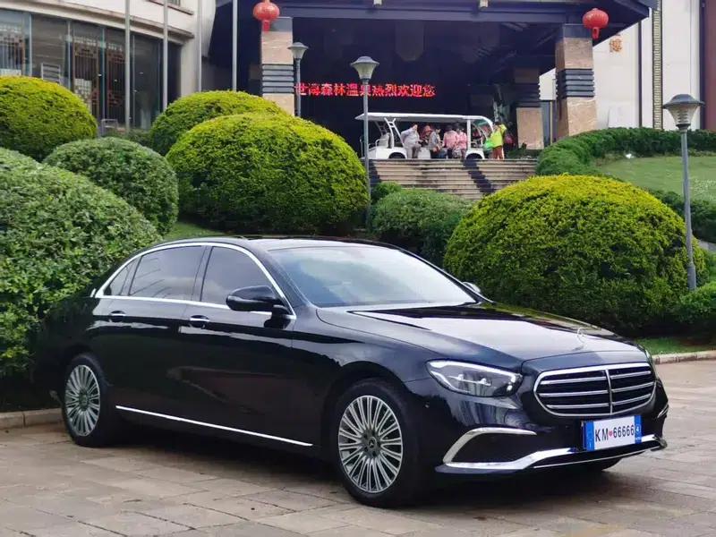 Mercedes-Benz E-Class 2023 Facelift E 300 L Fashion Sedan — миниатюра 3