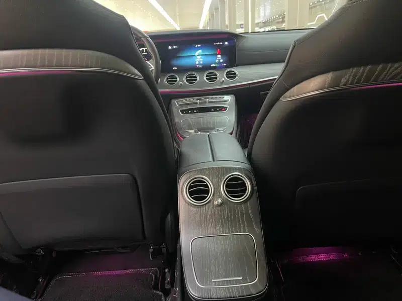 Mercedes-Benz E-Class 2021 E 300 L Fashion Sedan — миниатюра 12