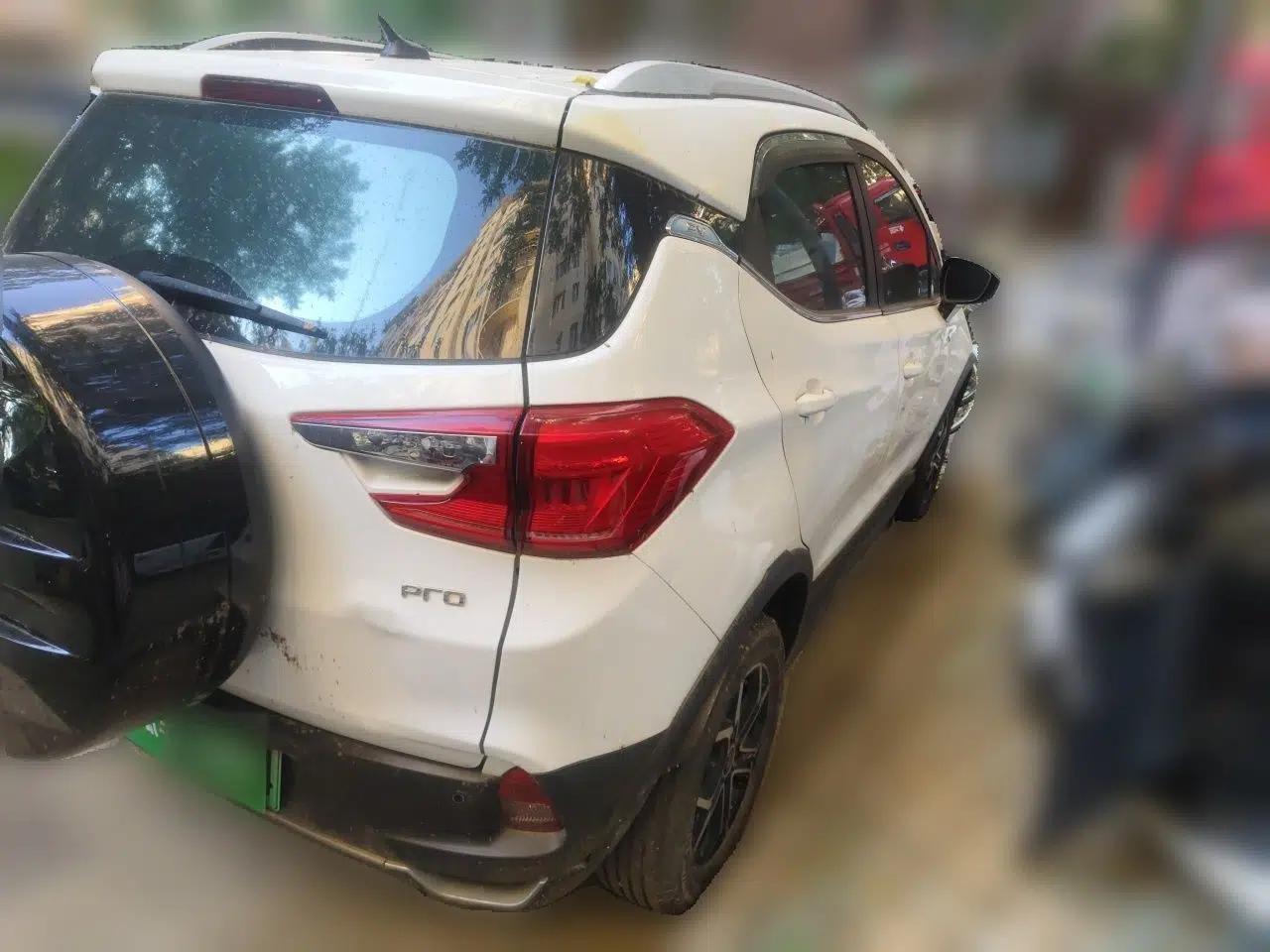BYD Yuan Pro 2021 "Love for a Lifetime" Edition — миниатюра 6