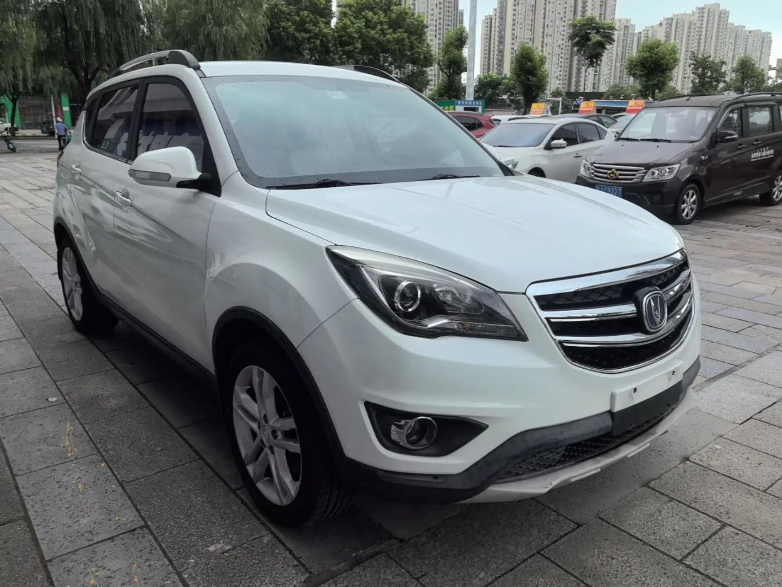 CHANGAN CS35 2017 1.6L Automatic Luxury Model — миниатюра 3