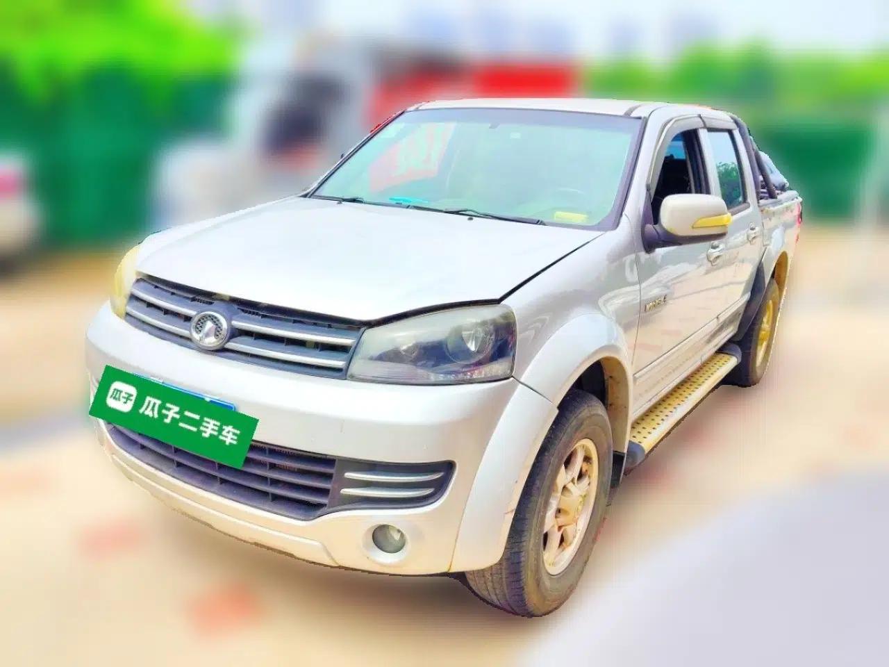 Great Wall Wingle 5 2013 2.0T European Version Two-Wheel Drive Navigation Edition 6MT Small Double-Cab GW4D20B — миниатюра 1