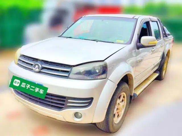 Great Wall Wingle 5 2013 2.0T European Version Two-Wheel Drive Navigation Edition 6MT Small Double-Cab GW4D20B