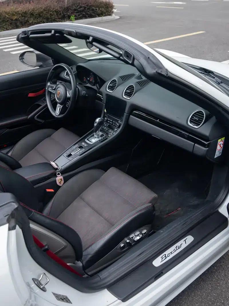 2019 Porsche 718 Boxster T — миниатюра 13
