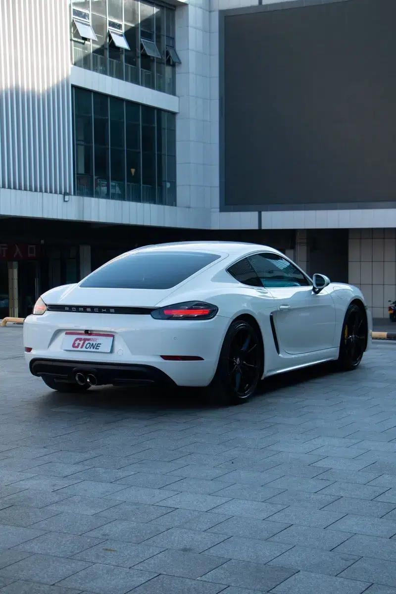 Porsche 718 Cayman 2016 2.0T — миниатюра 6