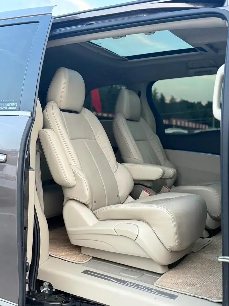 Buick GL8 2014 3.0L XT Luxury Business Flagship Edition — миниатюра 13