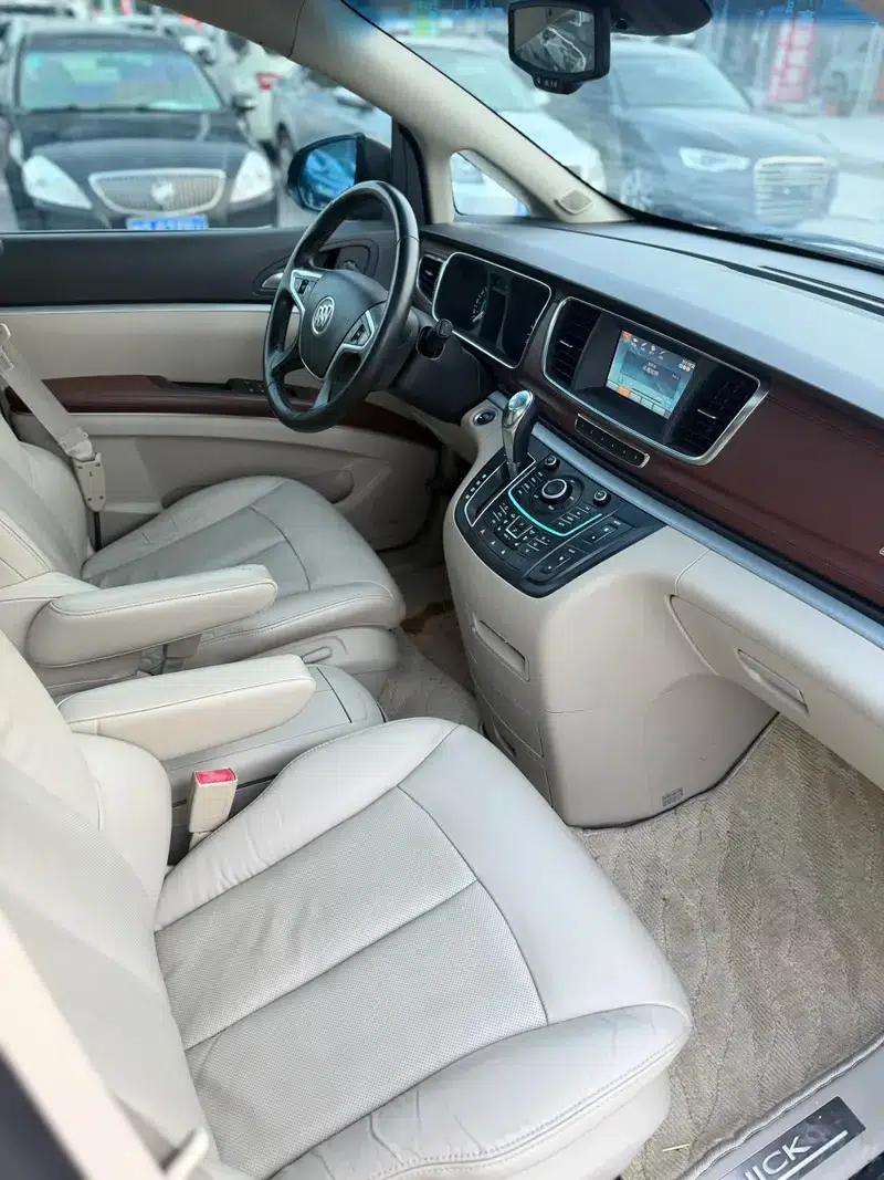 Buick GL8 2014 3.0L XT Luxury Business Flagship Edition — миниатюра 8