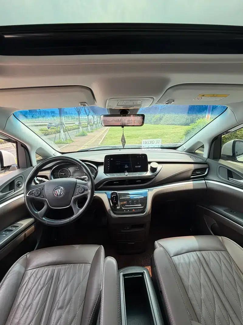 Buick GL8 2022 Land Business Class 652T Premium — миниатюра 8