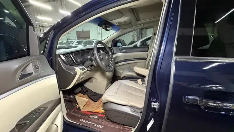 Buick GL8 2013 3.0L GT Luxury Business Edition — миниатюра 8