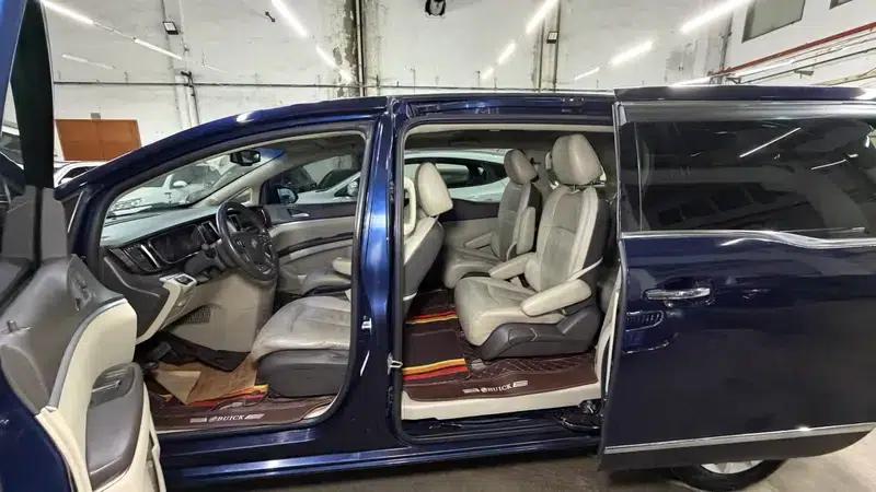 Buick GL8 2013 3.0L GT Luxury Business Edition — миниатюра 9