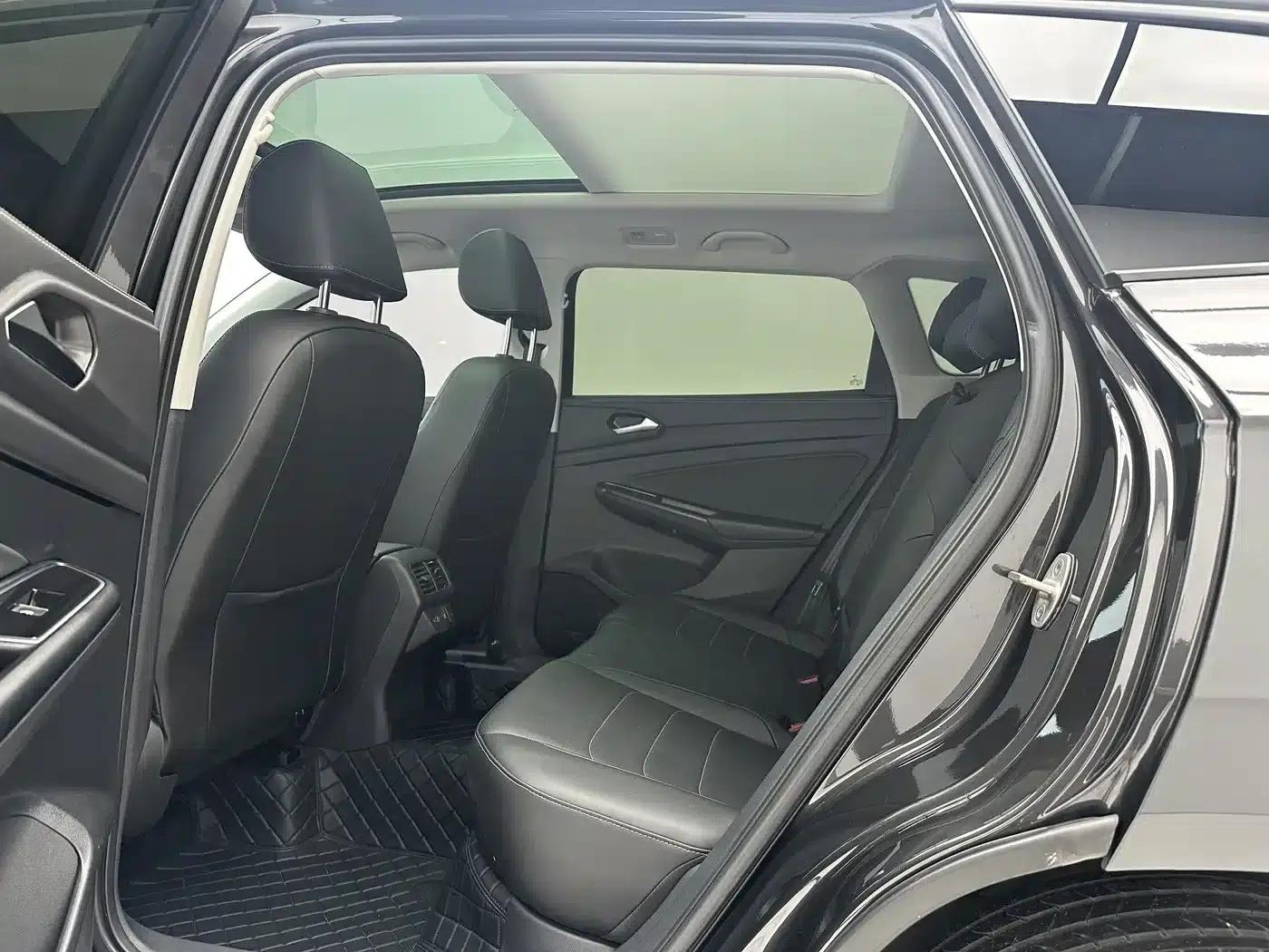 Jetta VS7 2022 Black Edition 1.4T Automatic Glory Pro — миниатюра 6