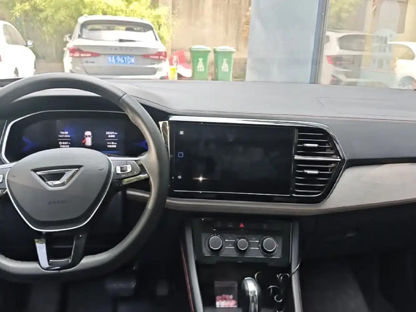Jetta VS7 2023 280TSI Automatic Enjoy Edition — миниатюра 3