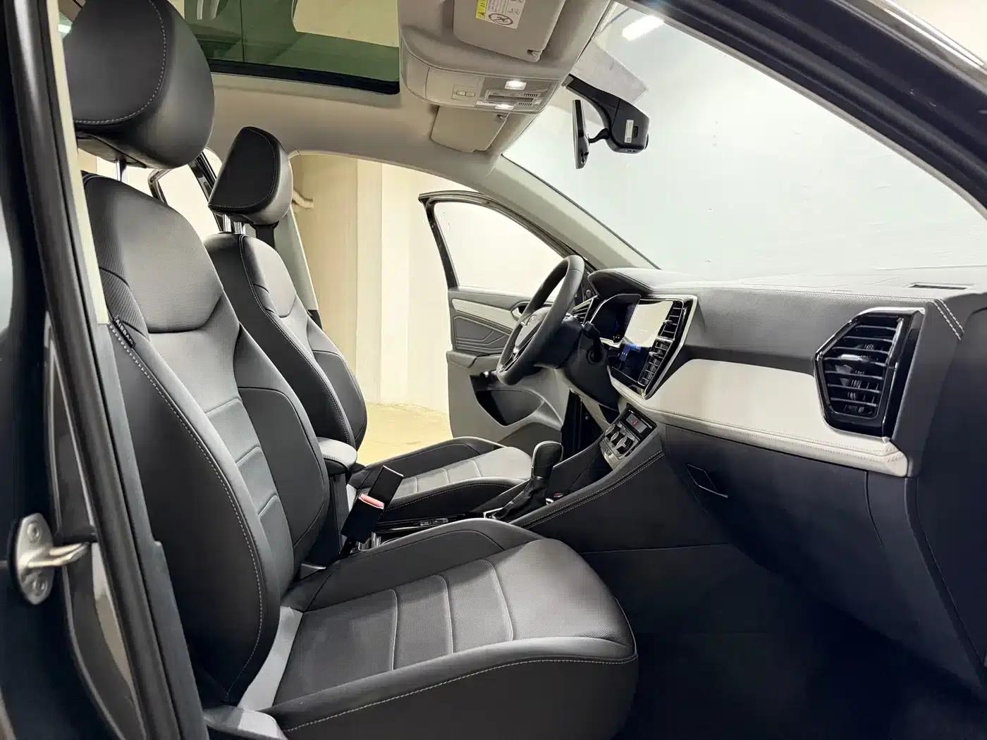 Jetta VS7 2023 280TSI Automatic High-Gloss Enjoy Edition — миниатюра 8
