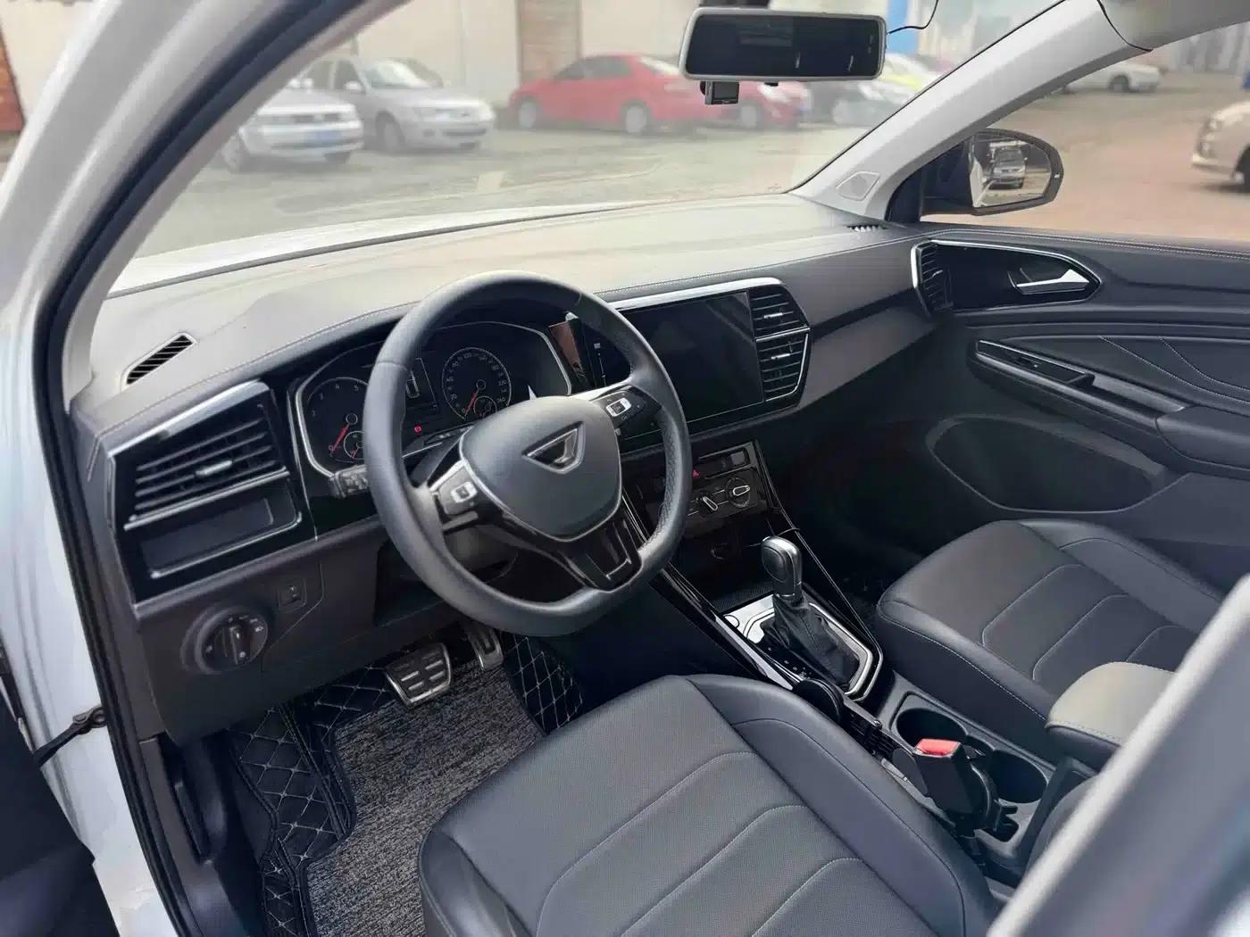 Jetta VS7 2021 Panda Edition 1.4T Automatic Enjoyment Edition — миниатюра 6