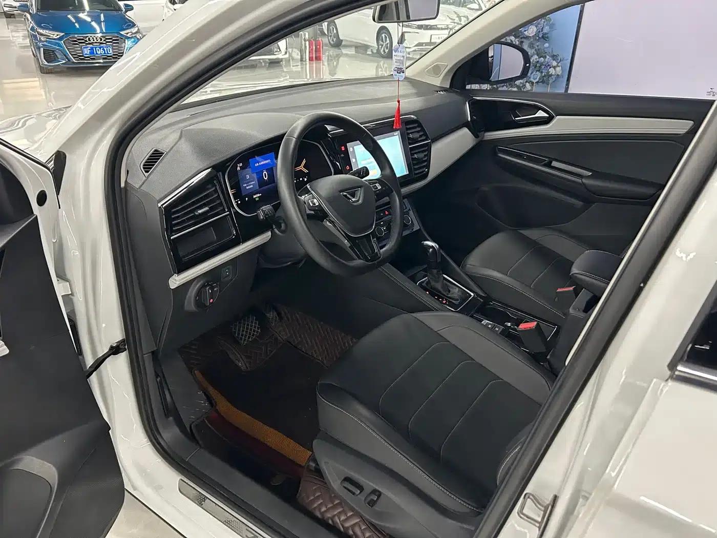 Jetta VS7 2022 280TSI Automatic High-Gloss Enjoy Edition — миниатюра 4