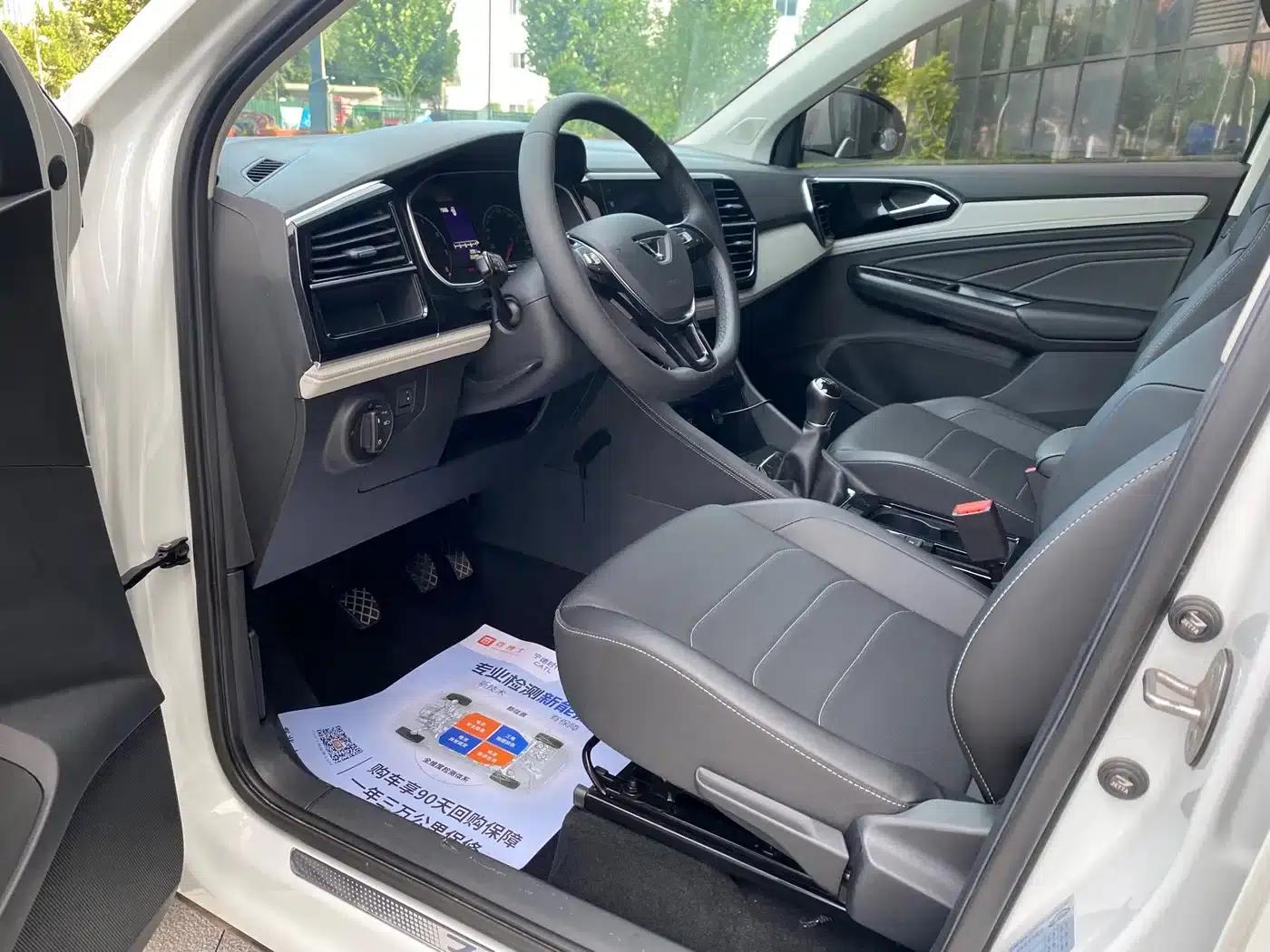 Jetta VS5 2024 280TSI Manual Enjoy Edition — миниатюра 4