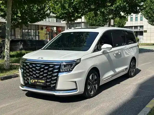 Refine RF8 PHEV 2024 Smart Edition 1.5T 150KM Premium Model (Lithium Iron Phosphate)