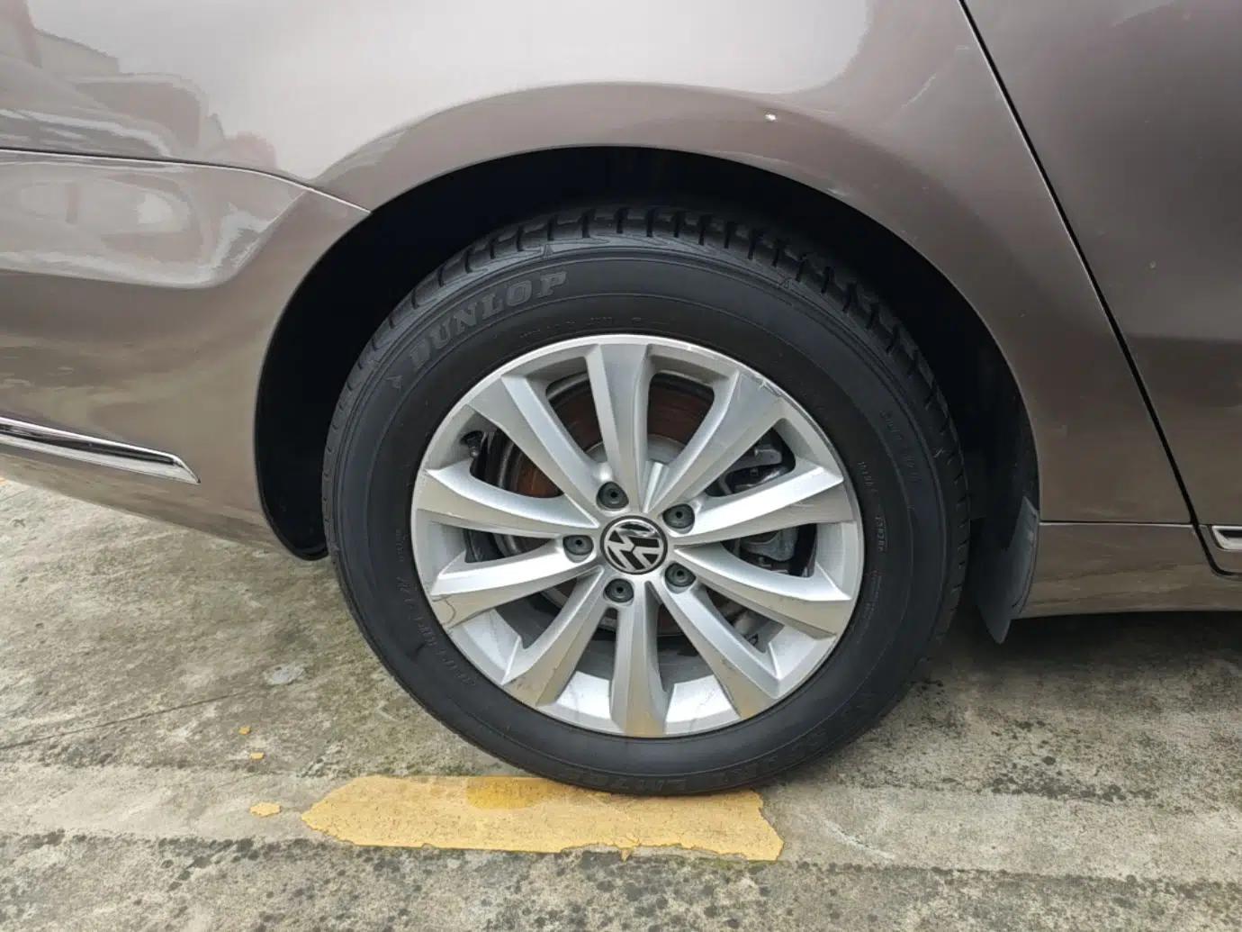 Volkswagen Magotan 2015 2.0 TSI Luxury Model — миниатюра 11