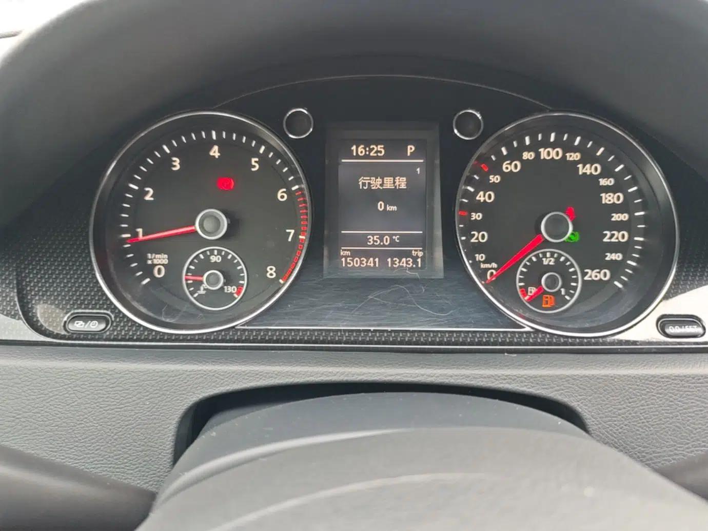 Volkswagen Magotan 2015 2.0 TSI Luxury Model — миниатюра 14