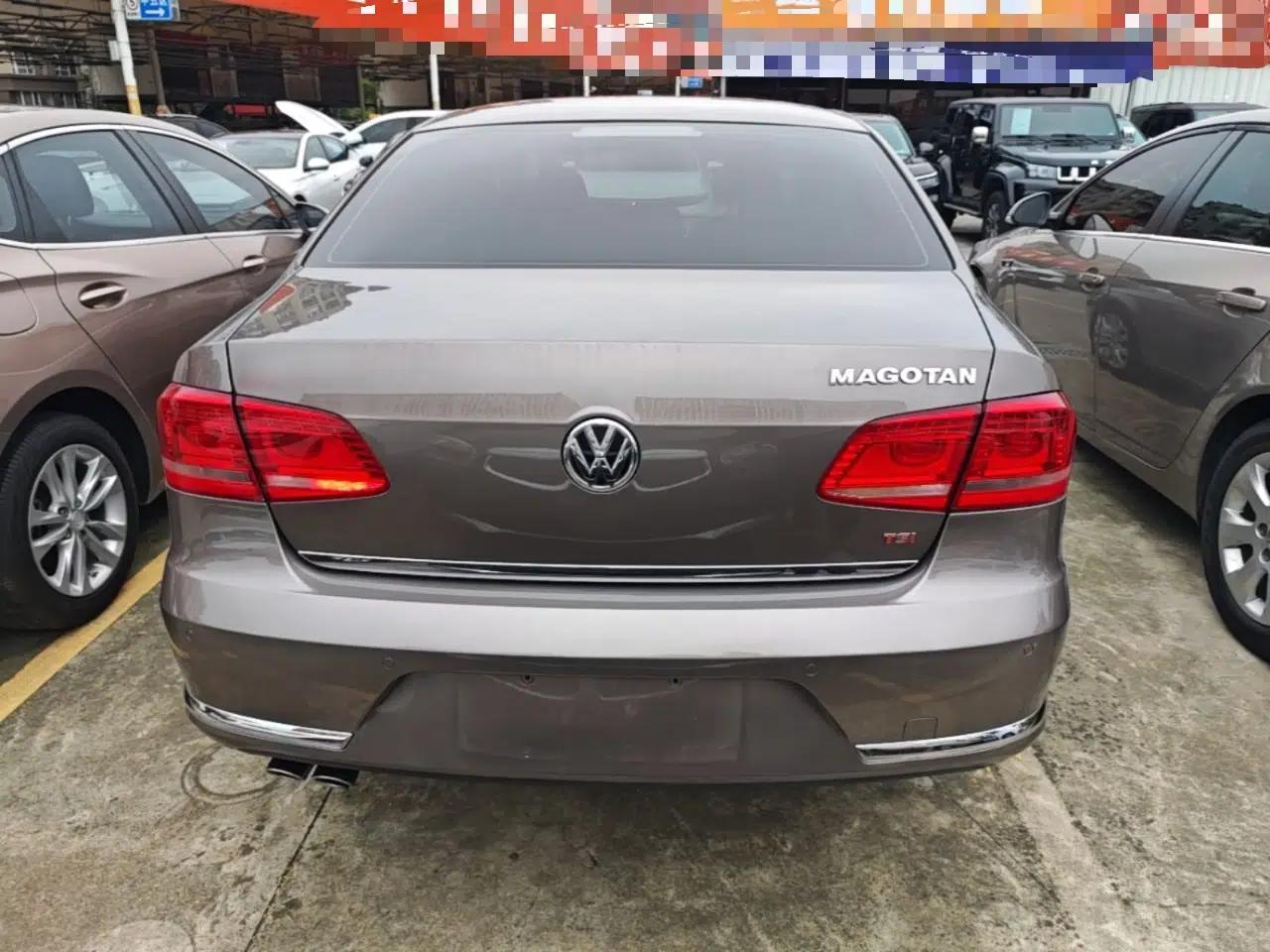 Volkswagen Magotan 2015 2.0 TSI Luxury Model — миниатюра 5