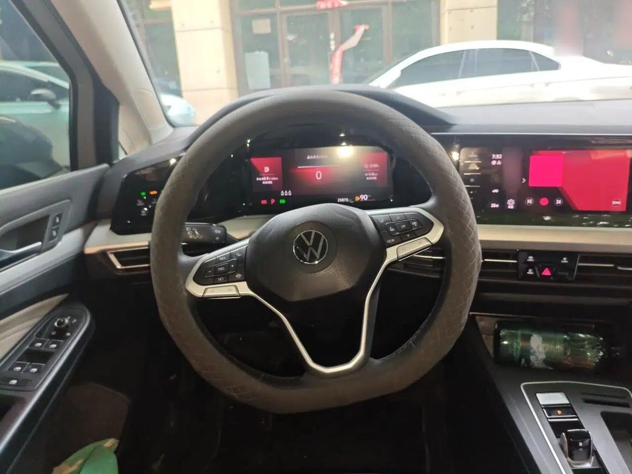 Volkswagen Golf 2023 Facelift 280TSI DSG Pro — миниатюра 10