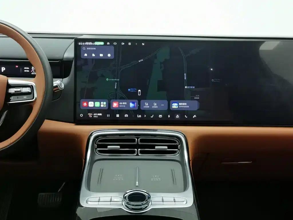 Galaxy M9 2025 210km/h AWD Navigator Edition — миниатюра 12