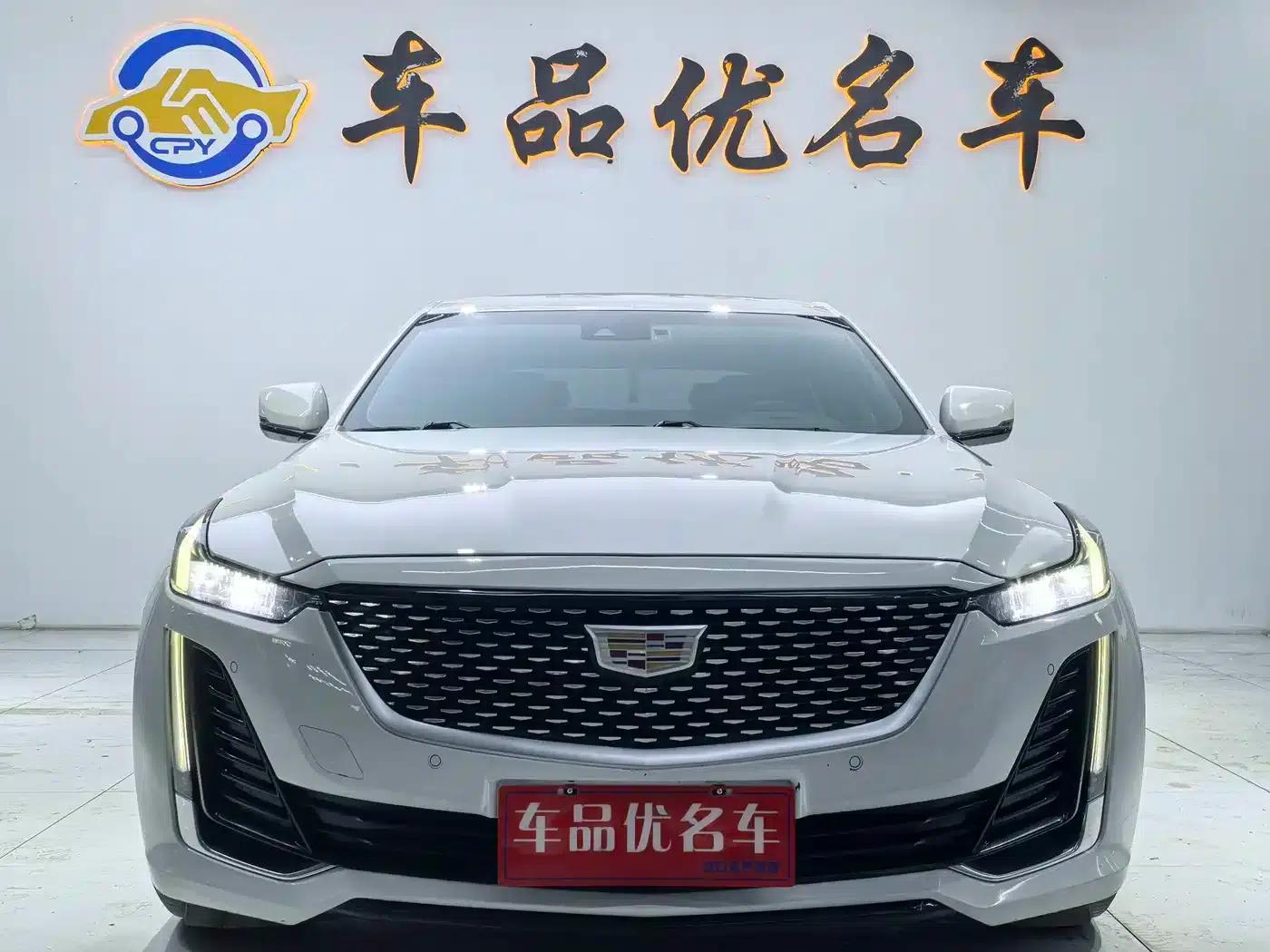 2022 Cadillac CT5 28T Luxury — миниатюра 2
