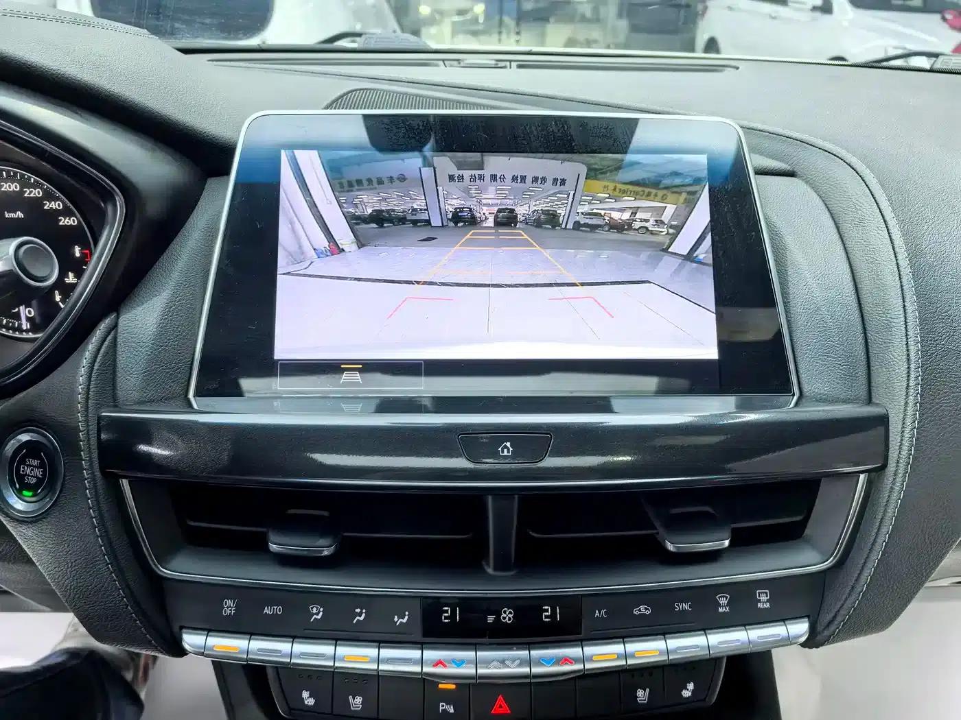 2022 Cadillac CT5 28T Luxury — миниатюра 12