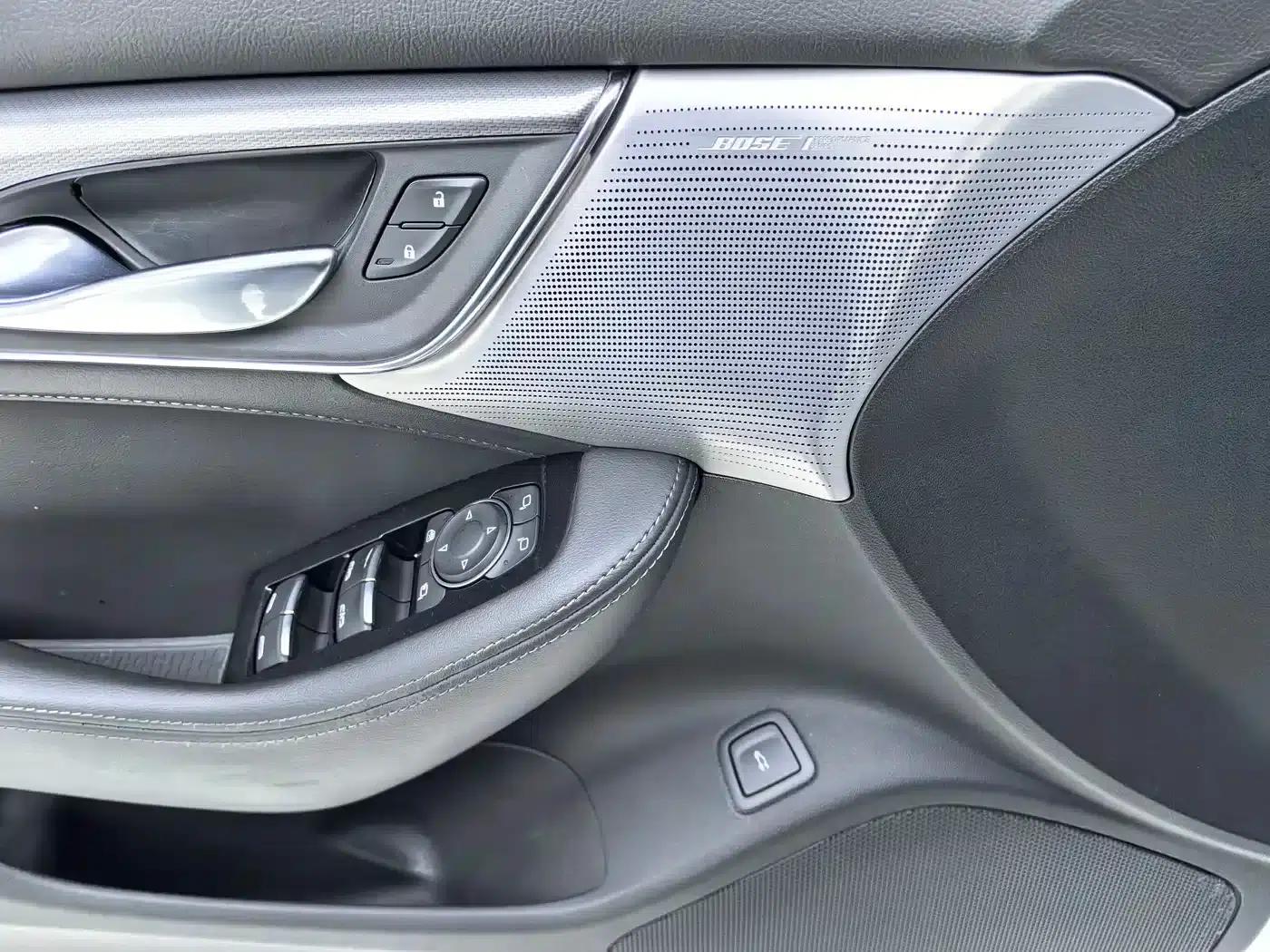 2022 Cadillac CT5 28T Luxury — миниатюра 15