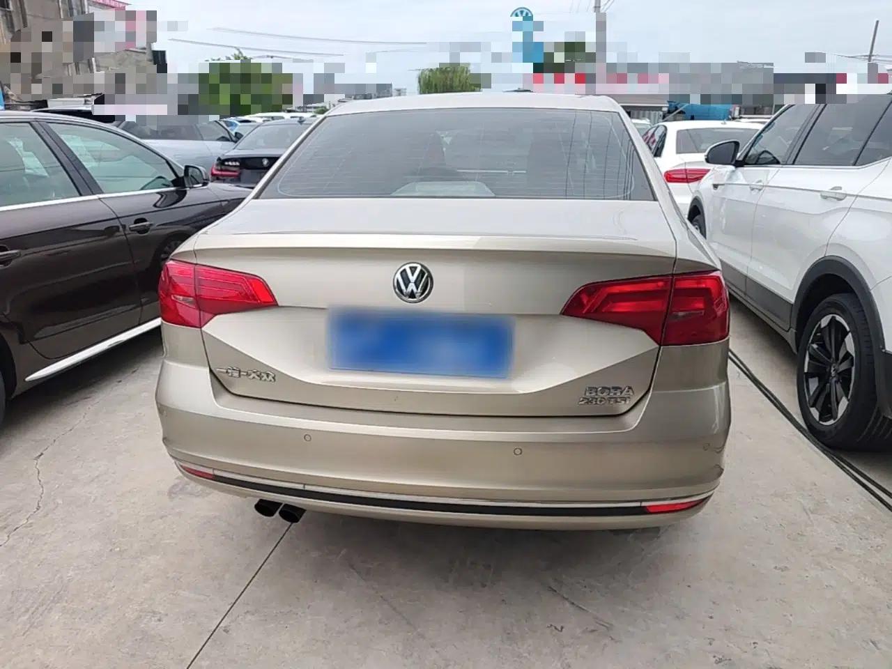 Volkswagen Bora 2016 230TSI DSG Comfort Model — миниатюра 5