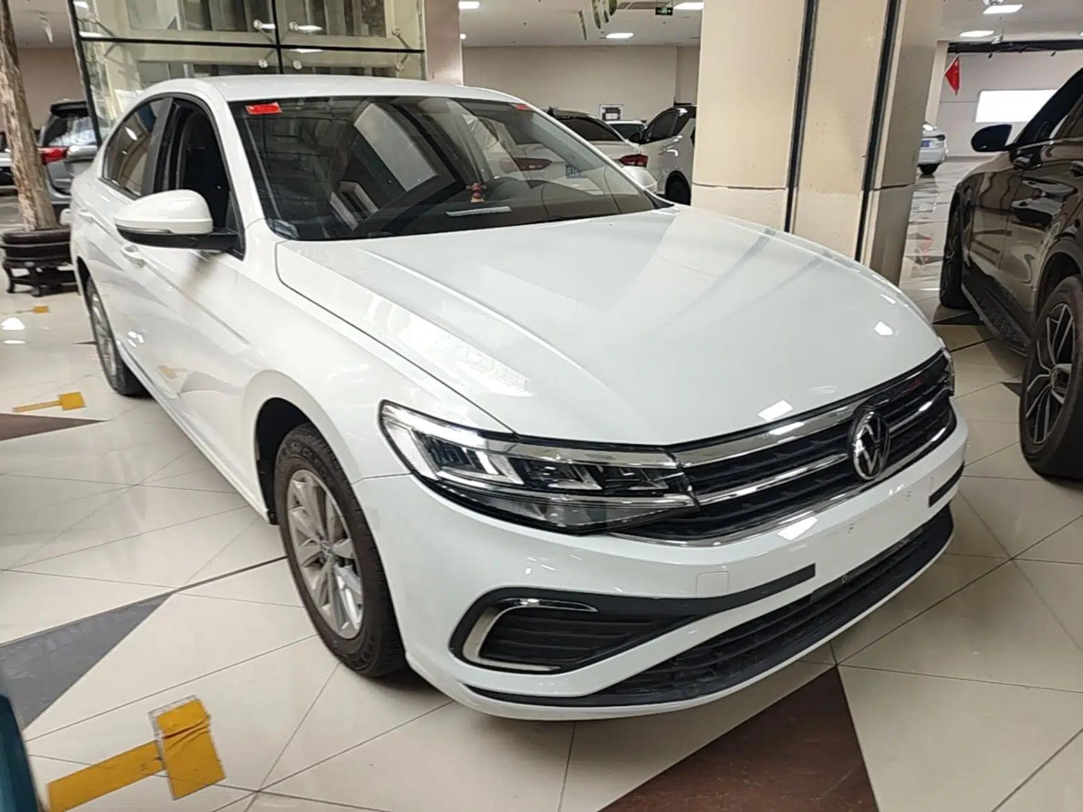 Volkswagen Bora 2023 200TSI DSG Comfort Edition — миниатюра 3