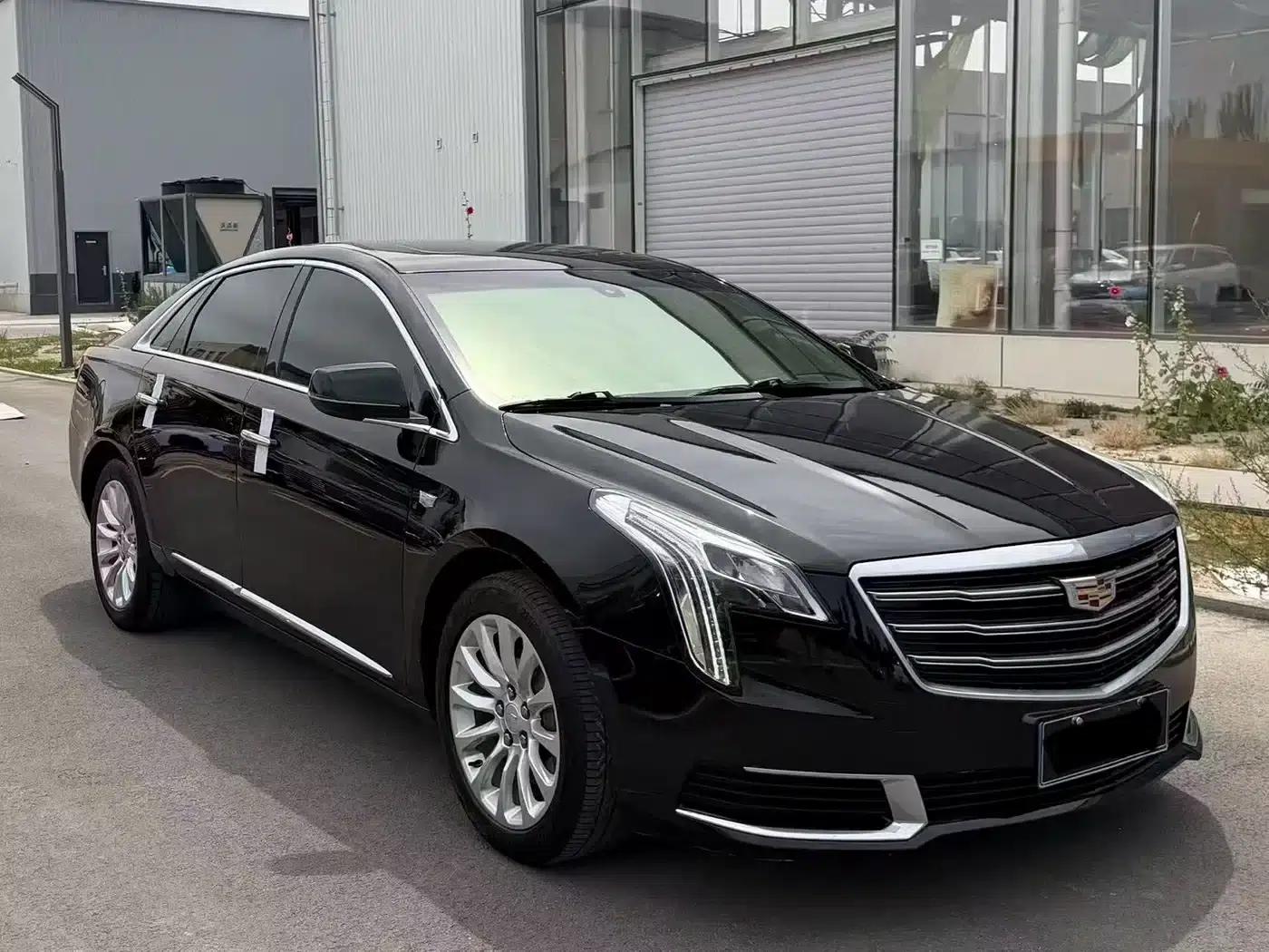 2018 Cadillac XTS 28T Elite — миниатюра 3