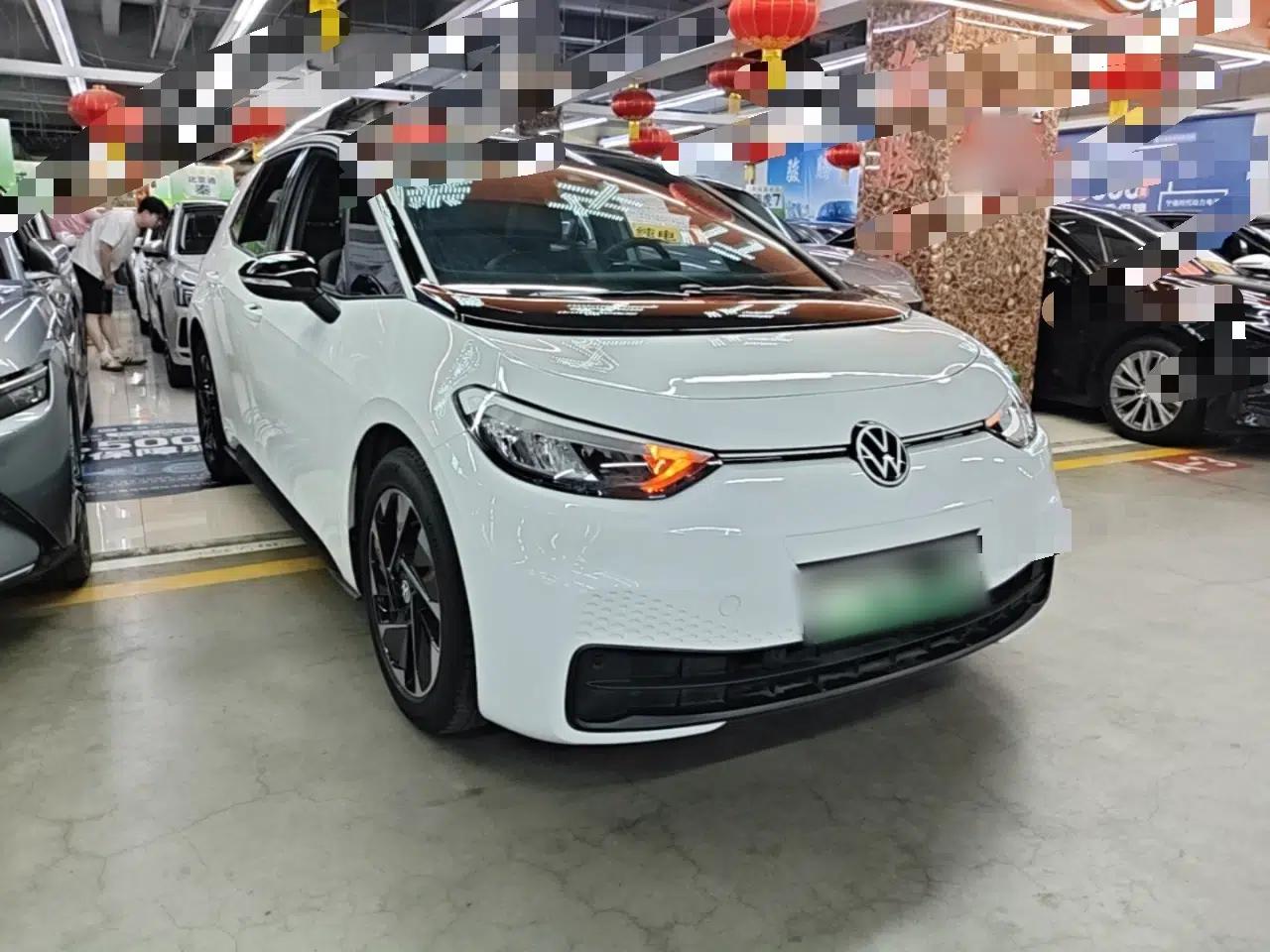 Volkswagen ID.3 2024 Outstanding Edition — миниатюра 3