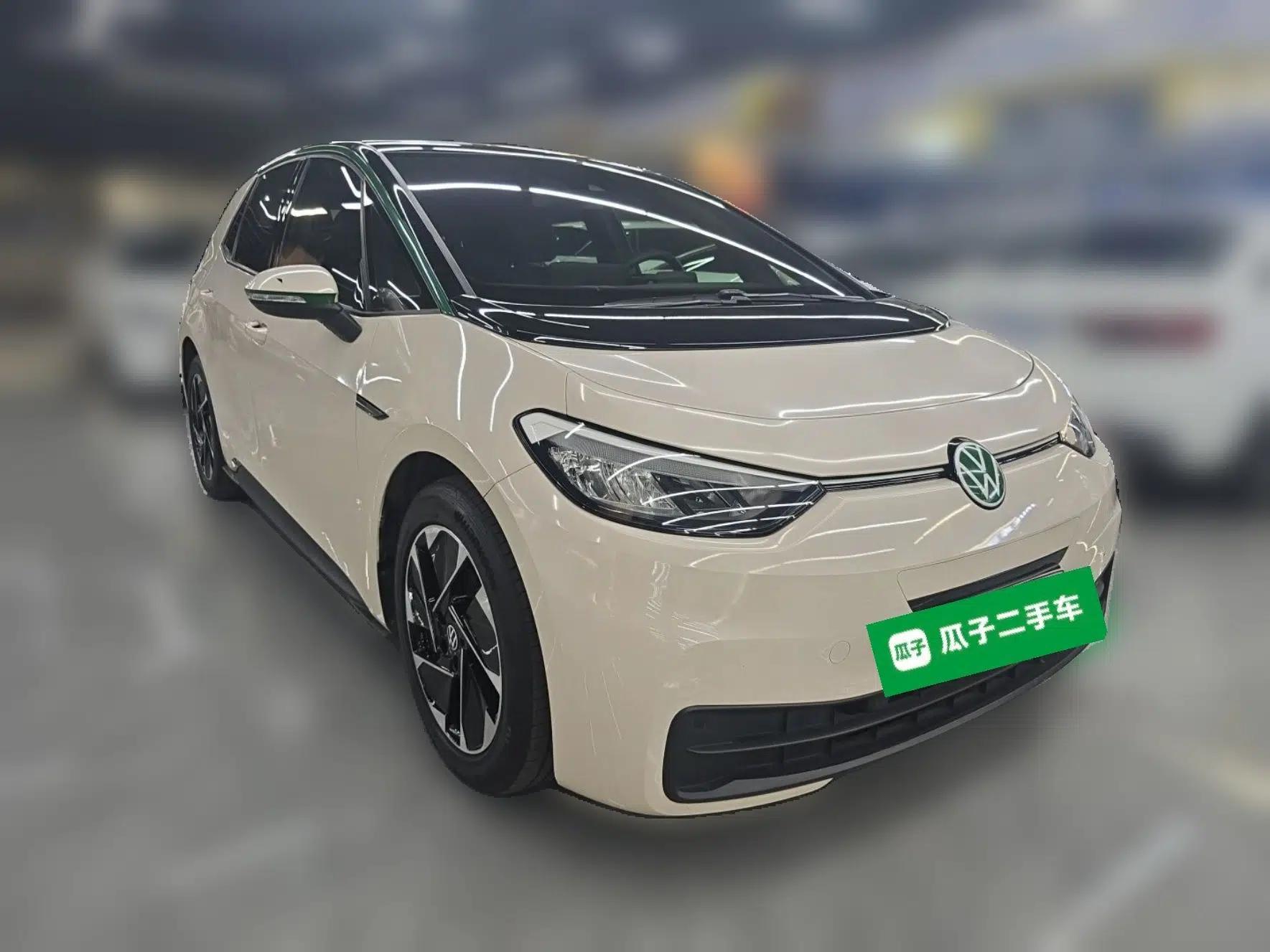Volkswagen ID.3 2022 Active Pure Intelligent Enjoyment Edition — миниатюра 3