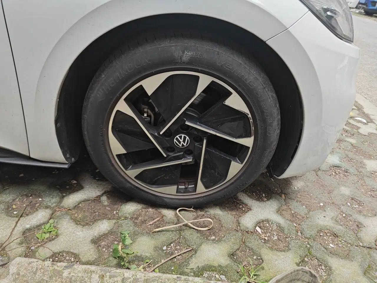 Volkswagen ID.3 2023 Upgraded Model Pure Intelligent Enjoyment Version — миниатюра 8