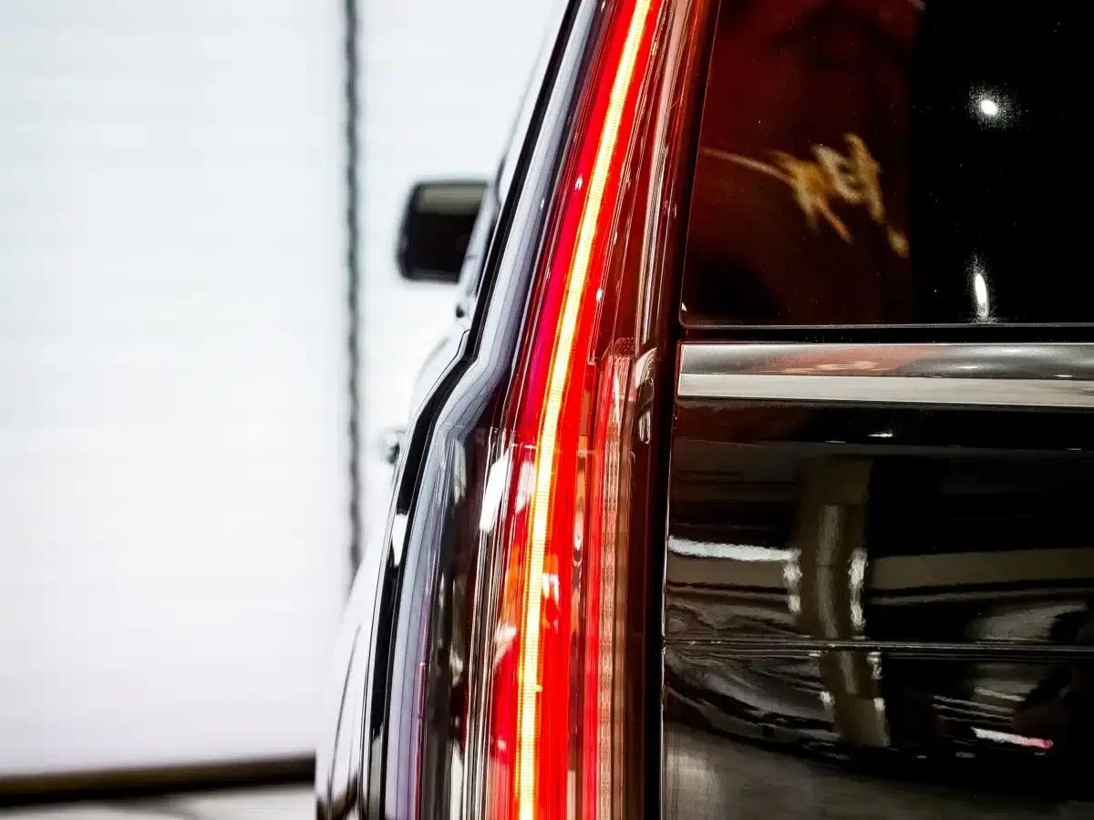 2017 Cadillac Escalade 6.2L ESV Platinum Edition Extended Wheelbase — миниатюра 7