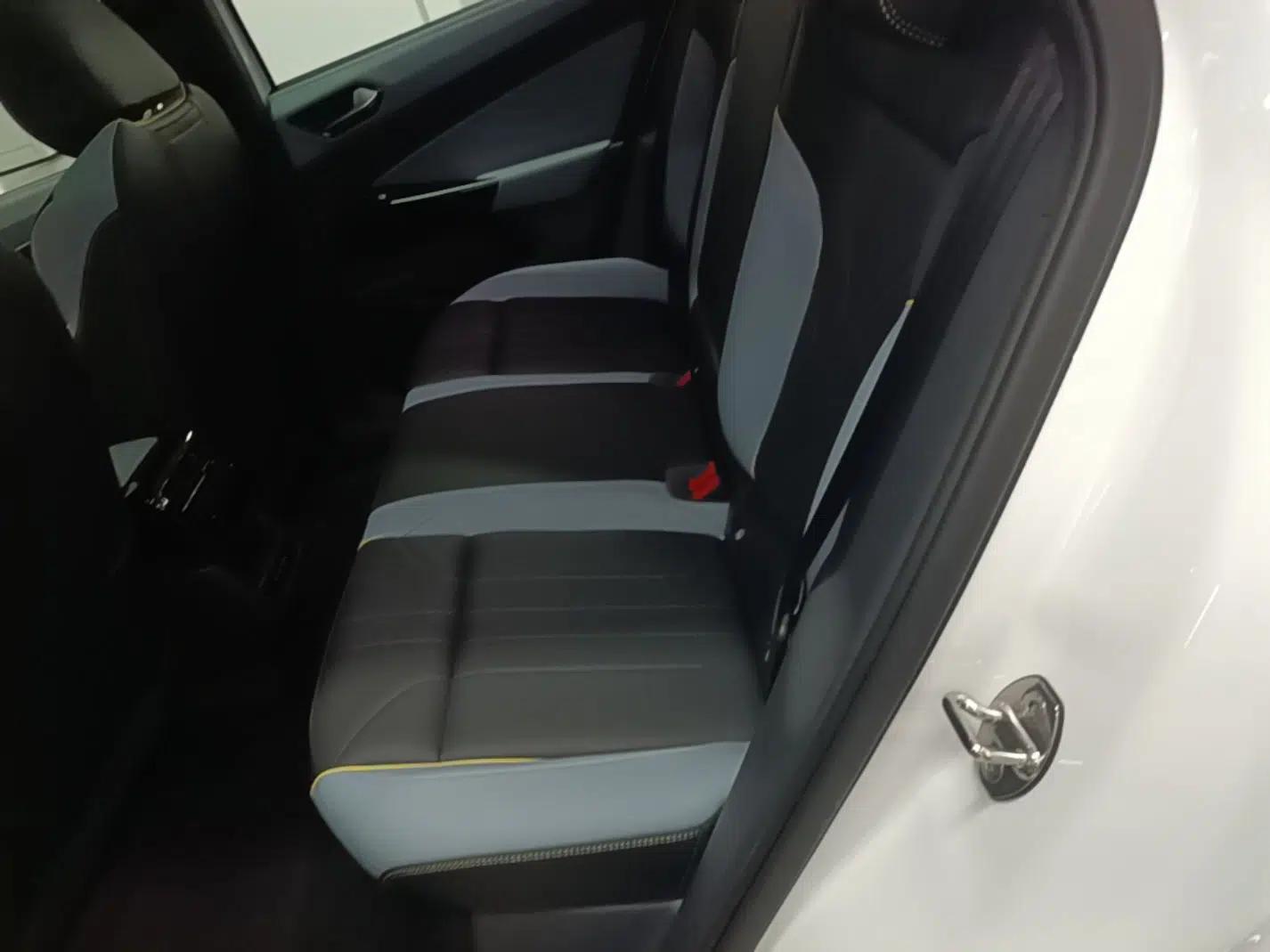 Volkswagen ID.4 X 2025 Revised Version Smart Edition Outstanding Grade — миниатюра 20