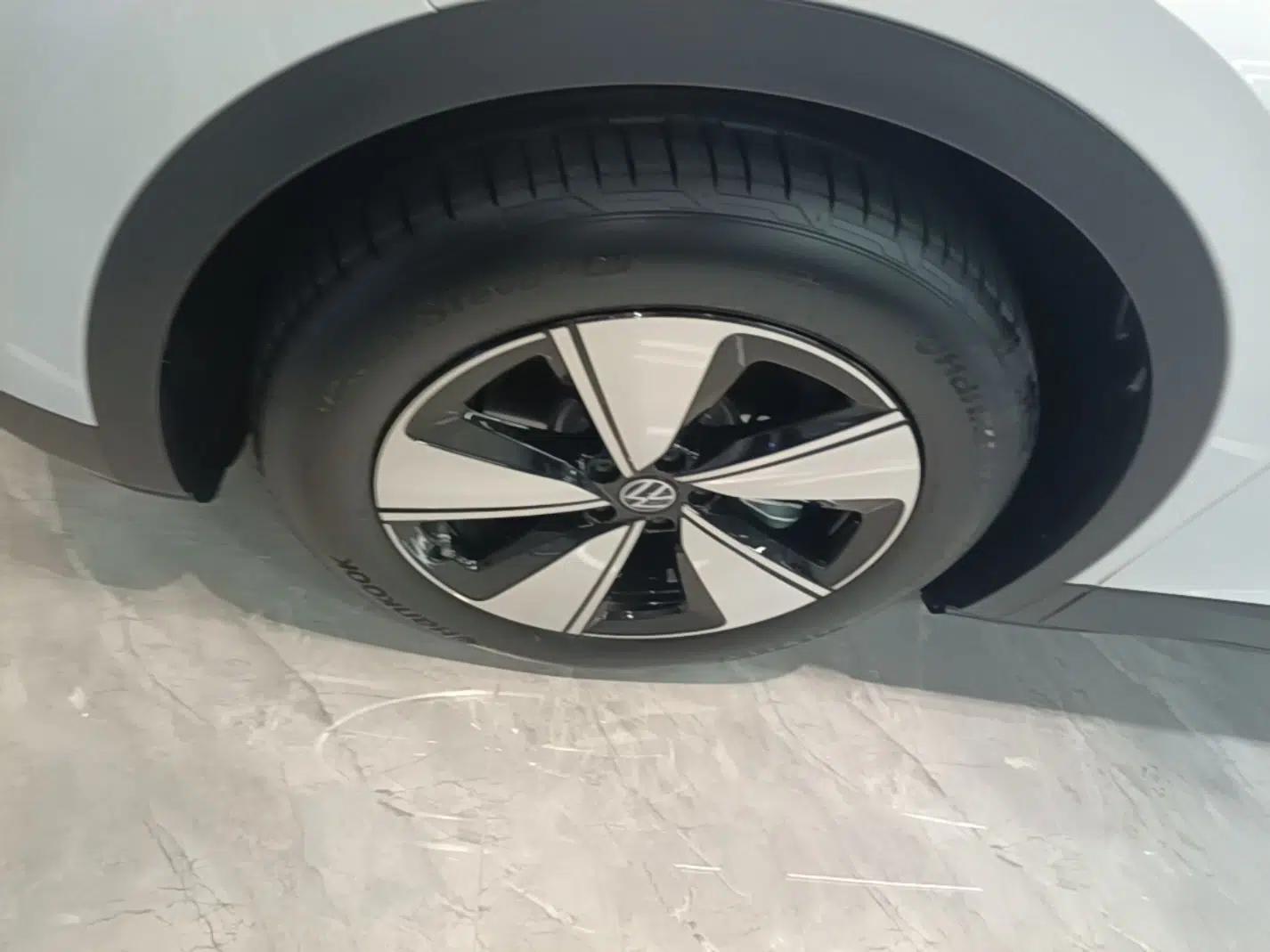Volkswagen ID.4 X 2025 Revised Version Smart Edition Outstanding Grade — миниатюра 10