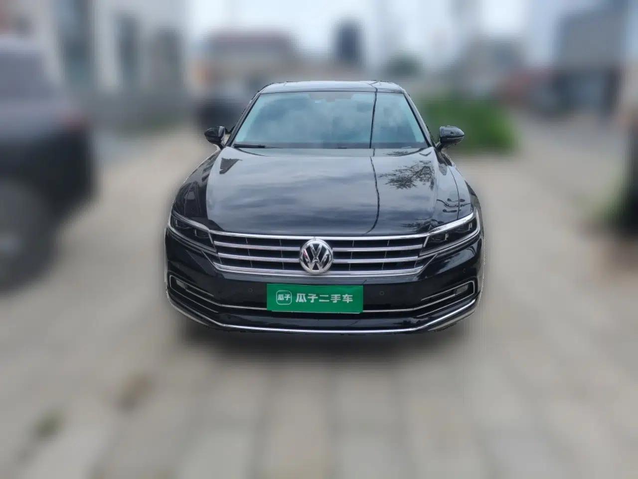 Volkswagen Phideon 2016 380TSI Two-Wheel-Drive Supreme Edition — миниатюра 2