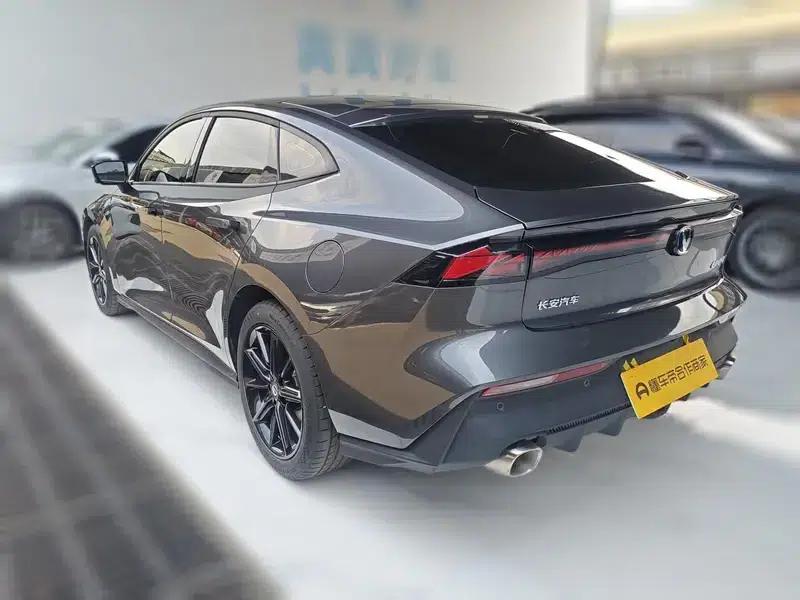 Changan UNI-V 2024 1.5T High-Performance Edition — миниатюра 4