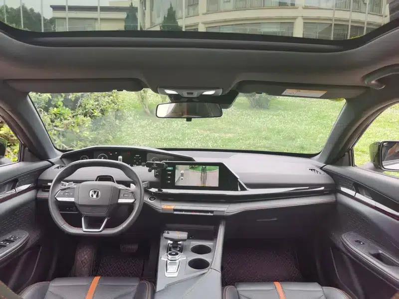 Changan UNI-V 2024 1.5T Premium Edition — миниатюра 16