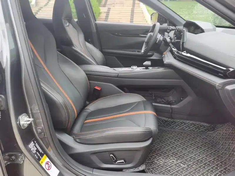 Changan UNI-V 2024 1.5T Premium Edition — миниатюра 20