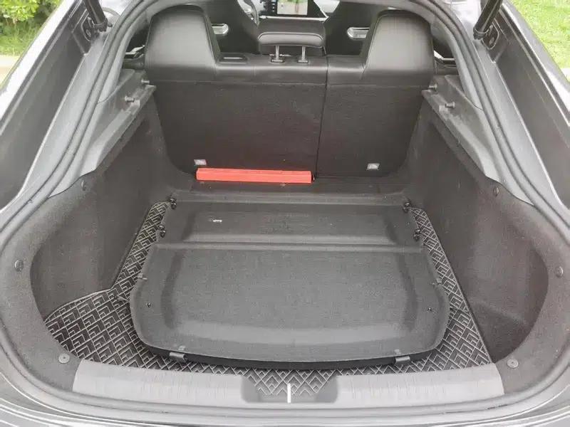 Changan UNI-V 2024 1.5T Premium Edition — миниатюра 23