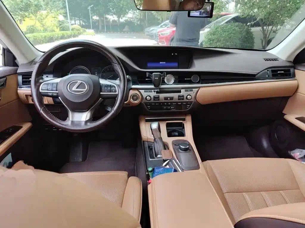 Lexus ES 2015 200 Elite Edition — миниатюра 13