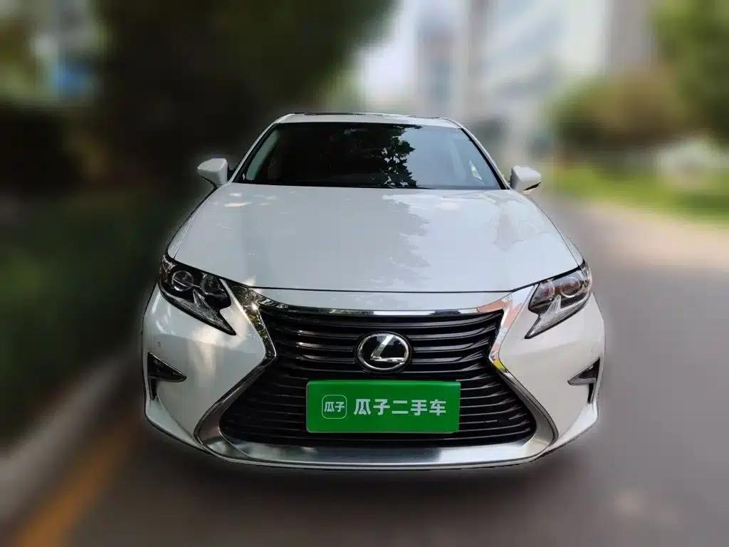 Lexus ES 2015 200 Elite Edition — миниатюра 24