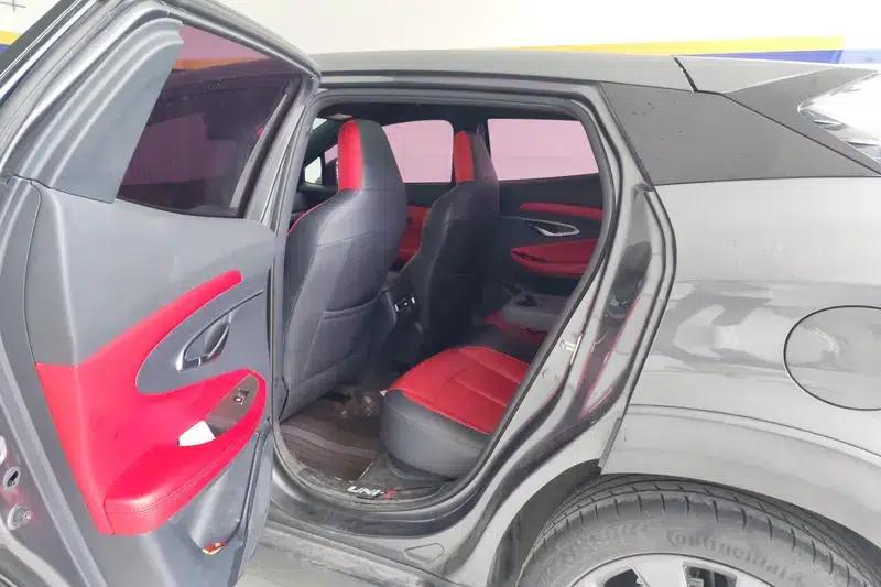 Changan UNI-T 2020 1.5T Flagship Edition — миниатюра 15