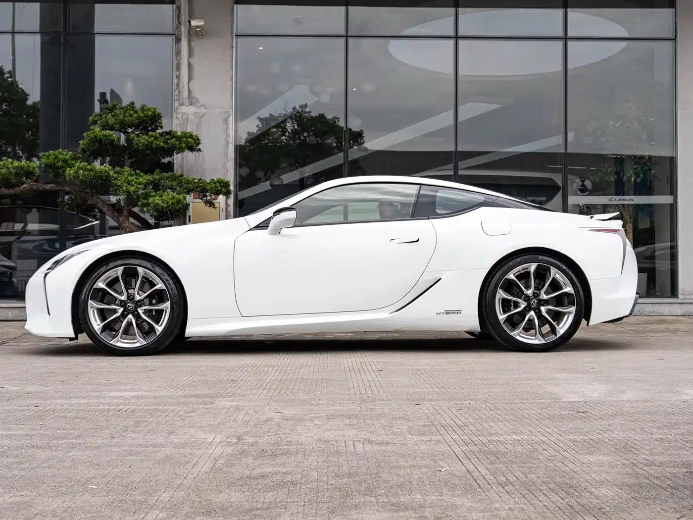 Lexus LC 2018 500h Sport — миниатюра 4