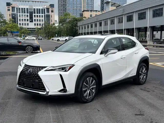 Lexus UX PHEV 2020 300e Pure Enjoyment Edition