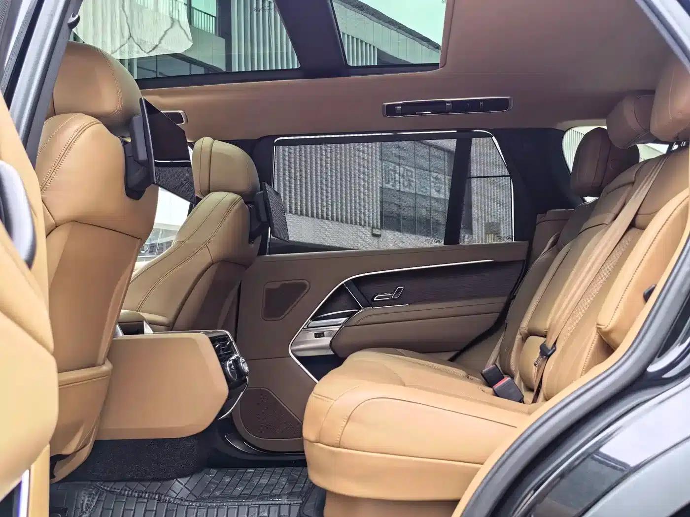 Range Rover 2023 3.0 L6 400PS Grand Long Wheelbase — миниатюра 14