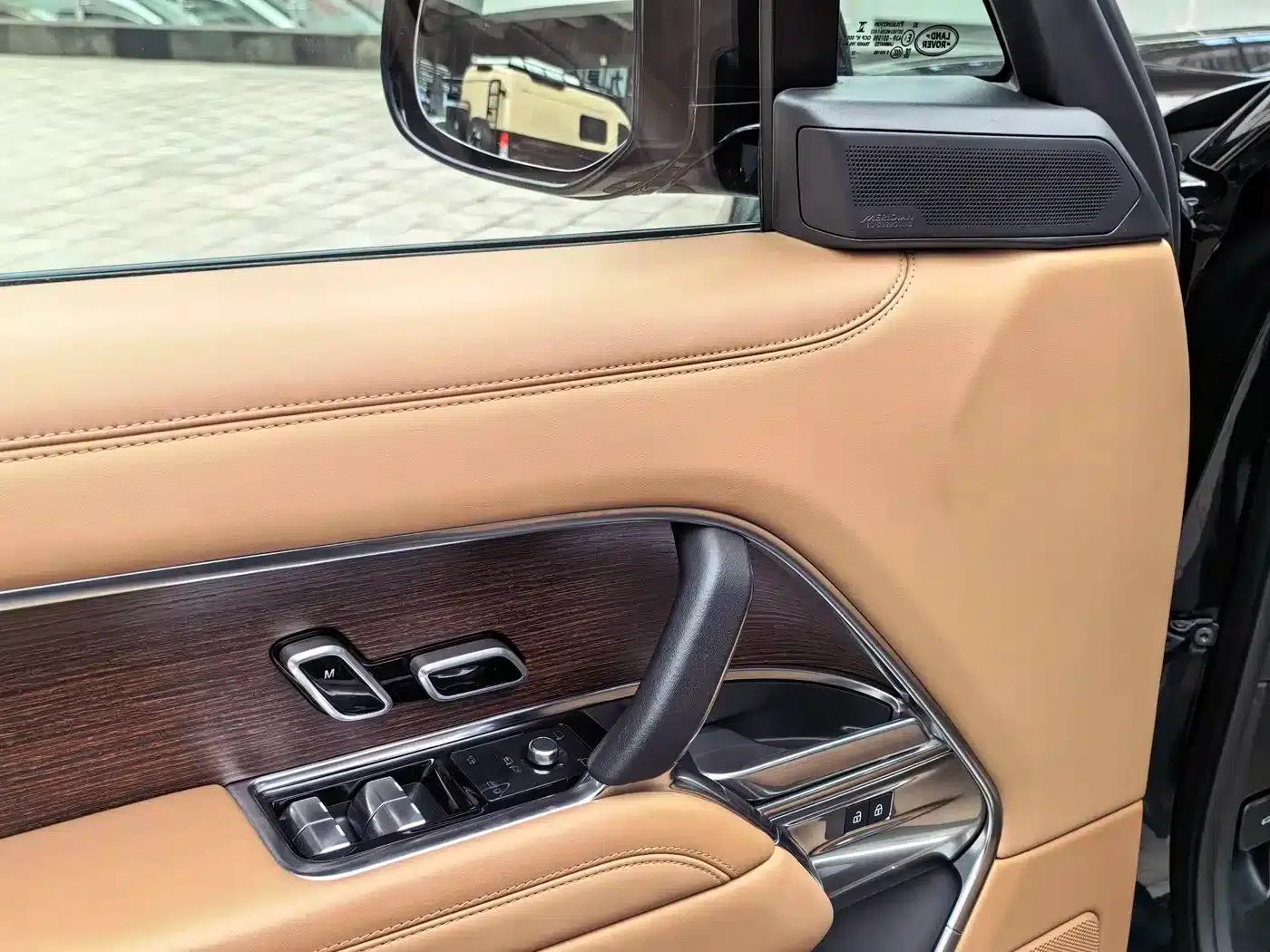 Range Rover 2023 3.0 L6 400PS Grand Long Wheelbase — миниатюра 5